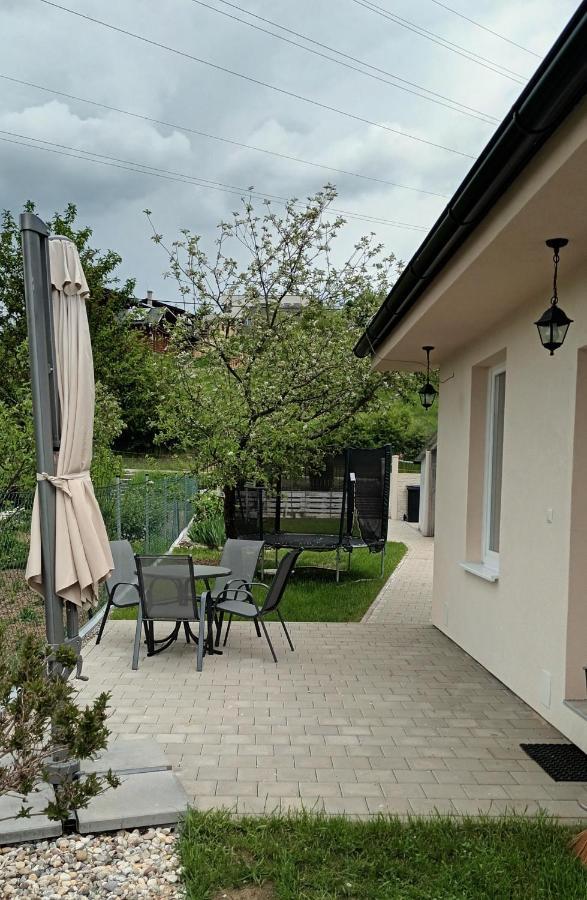 Domcek V Zahrade Villa Liptovsky Mikulas Exterior photo